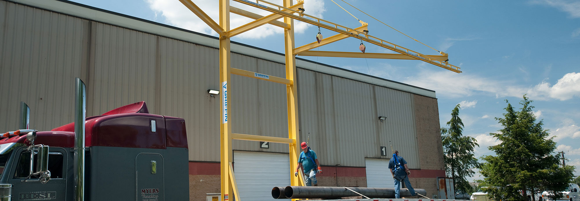 Rigid Lifelines® Fall Protection - Swing Arm System Welder